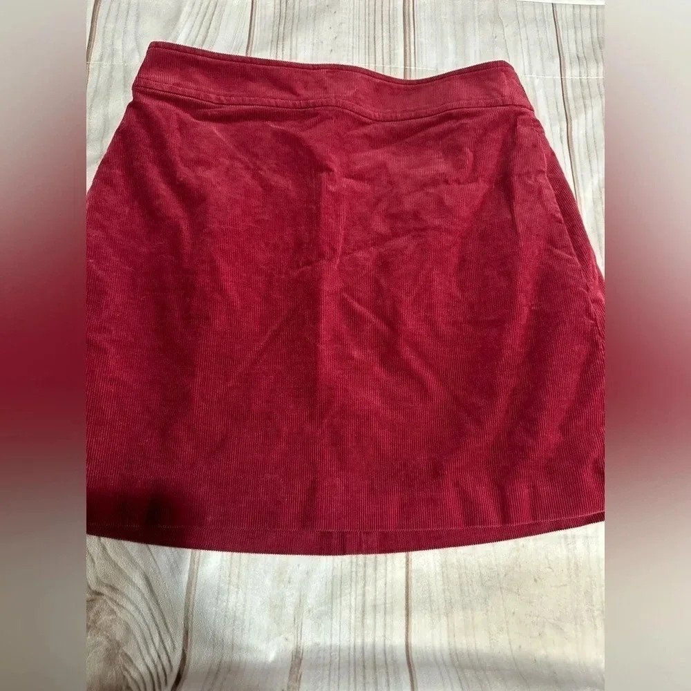J Crew Mercantile Women's Mini Skirt Corduroy Burgundy Size 6